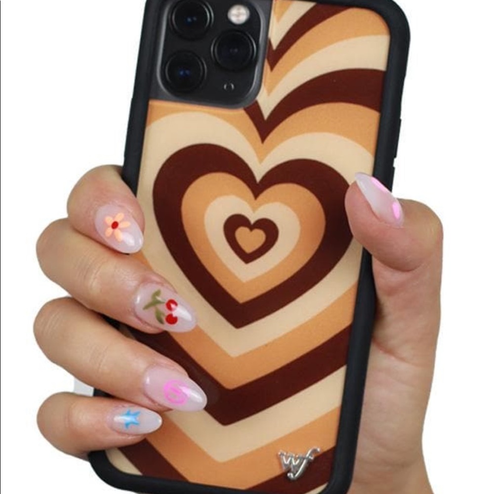 iPhone 11 wildflower latte phone case